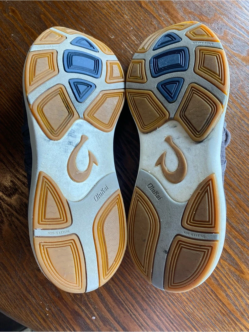OluKai Men's Mio Lī sneakers Pavement Vintage Indigo 9.5